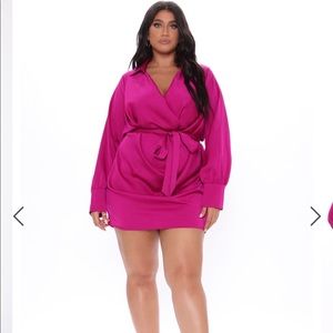 NWT*** PERFECT V-Day dress!  ❤️